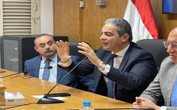 نقيب الإعلاميين يحذر من الانسياق وراء المحتوى المضلل 