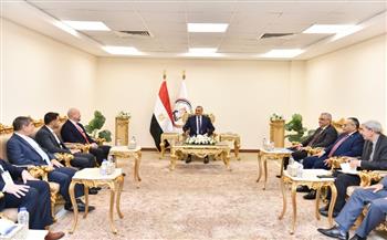 وزير الإنتاج الحربي يناقش مع "نورثروب جرومان" الأمريكية و"هيلينك" اليونانية أوجه التعاون في التصنيع العسكري 