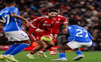 الدوري الإنجليزي.. شوط أول سلبي بين ليفربول "المتواضع" فى مواجهة سندرلاند  