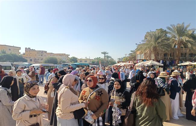 معبد الكرنك يشهد أولى الجولات الميدانية لملتقى ثقافة وفنون الفتاة والمرأة بمشروع «أهل مصر» 