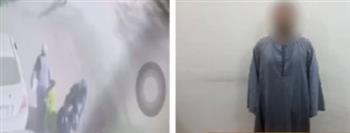 ضبط عاطل بتهمة الاستيلاء على حافظة نقود سيدة بالمنيا