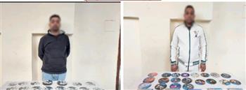 القبض على المتهمين بإدارة محلين لبيع ألعاب إلكترونية مقلدة في القاهرة