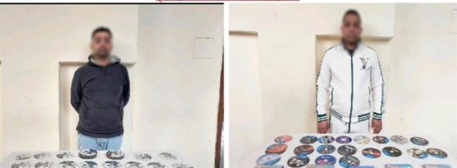 القبض على المتهمين بإدارة محلين لبيع ألعاب إلكترونية مقلدة في القاهرة