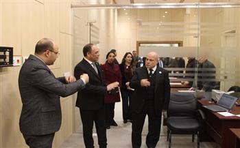 رئيس النيابة الإدارية يتفقد الاستعدادات لسحب وتقديم الملفات في مسابقة التعيين لوظيفة معاون نيابة إدارية