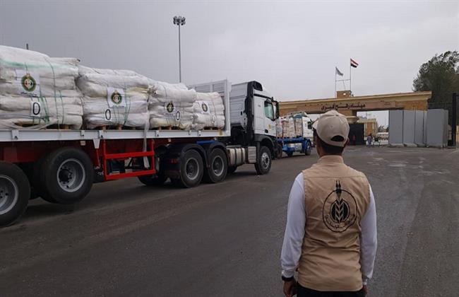 «بيت الزكاة والصدقات» يعلن دخول القافلة الإغاثية الـ12 إلى غزة عبر ميناء رفح