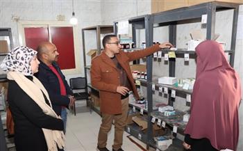 محافظ بني سويف يناقش تقرير لجنة شؤون القرى المنفذة في 14 مجلس قروي خلال ديسمبر الجاري