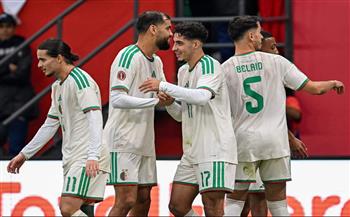 كأس أمم أفريقيا.. الجزائر تمطر شباك غينيا الاستوائية بثلاثية في الشوط الأول