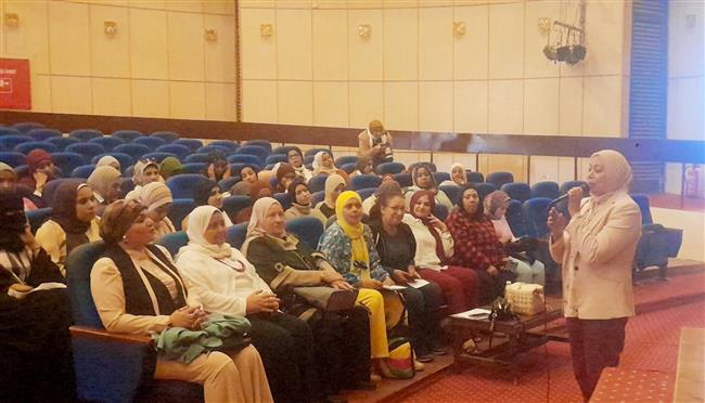 «استراتيجيات الاتصال والتغير السلوكي والاجتماعي» في مناقشات الملتقى الـ22 لفتيات المحافظات الحدودية