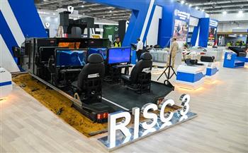 لجنة الدفاع بالشيوخ تشيد بجناح الهيئات والشركات المصرية بمعرض "ايديكس ٢٠٢٥"