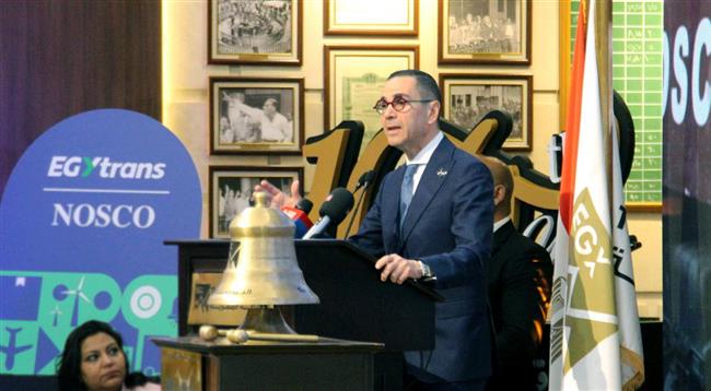 وزير الاستثمار يشارك في فعاليات قرع جرس بدء جلسة التداول بالبورصة 