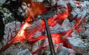 بين مؤيد ومعارض.. عادة "البشعة" تفتح النقاش حول جدوى الموروثات القديمة في العصر الحديث