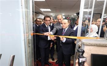 مساعد وزير الخارجية للشئون القنصلية والمصريين في الخارج يفتتح مكتب التصديقات الثاني بمحافظة كفر الشيخ