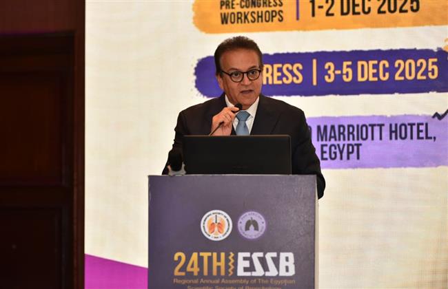 خالد عبدالغفار: القيادة السياسية تضع الملف الصحي على رأس الأولويات الوطنية   