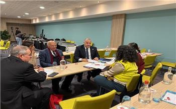 نقيب المعلمين يبحث مع رابطة المعلمين الأمريكية سبل تعزيز الشراكات الدولية