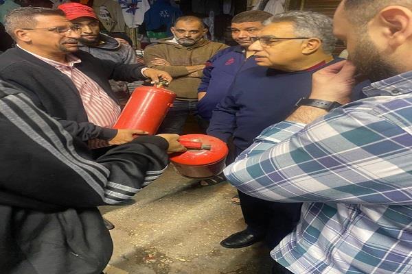 محافظ الدقهلية يتفقد "سوق الخواجات" بعد حريق المنصورة ويشدد على إجراءات السلامة