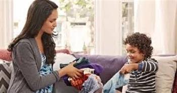 اليوم العالمي للتطوع.. كيف تعلم الأم طفلها قيمة العطاء والمبادرة؟