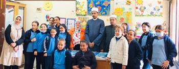 ورش فنية ومحاضرات توعوية للطلاب في ثقافة المنيا