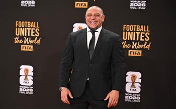 قرعة كأس العالم.. روبرتو كارلوس يصل مقر الحفل للمشاركة في الحدث المرتقب