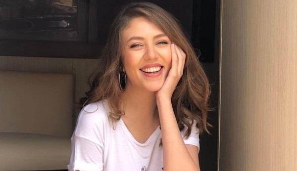 رحمة حسن تكشف تفاصيل تدهور شعرها: "ارتكبوا في حقي جريمة"