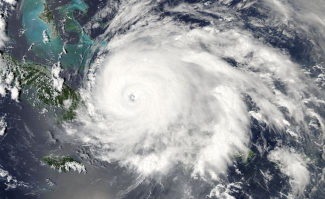 إعصار مدمر يعرقل ذروة الموسم السياحي في سريلانكا