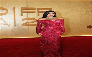 ياسمين صبري تتألق في افتتاح الدورة الخامسة من مهرجان البحر الأحمر السينمائي الدولي بجدة