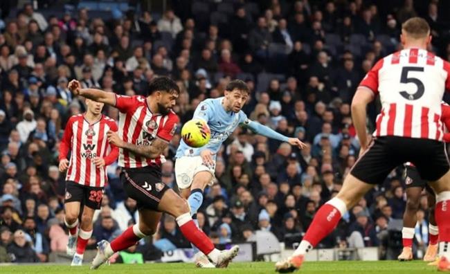 الدوري الإنجليزي.. استمرار التعادل السلبي بين السيتي وسندرلاند في 30 دقيقة