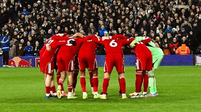 الدوري الإنجليزي.. انطلاق لقاء ليفربول و ليدز يونايتد تحت أنظار محمد صلاح