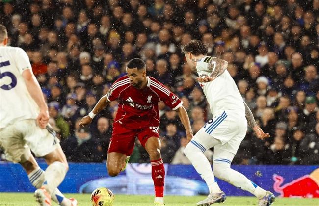 الدوري الإنجليزي.. التعادل السلبي عرض مستمر بين ليفربول وليدز يونايتد 