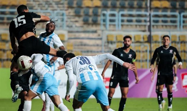 الدوري الممتاز.. بيراميدز يتعادل مع بتروجت في شوط أول مثير