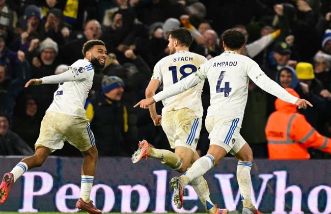 الدوري الإنجليزي.. ليدز يونايتد يسجل تعادل قاتل في مرمى ليفربول   