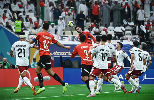 كأس العرب.. انطلاق مباراة مصر والإمارات 