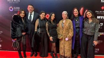 عائلة أم كلثوم تحضر العرض الخاص لفيلم الست وتشيد بالعمل: "أعاد إلينا الشجن وجمال الزمن"