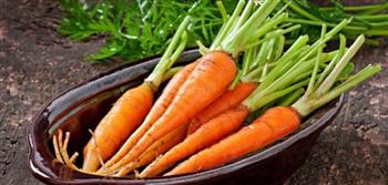 ليس الجزر فقط ..أهم الأطعمة لصحة عينيك