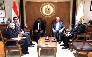 وزير التعليم العالي يستقبل مفوض التعليم والعلوم والابتكار بالاتحاد الإفريقي لبحث التعاون المشترك