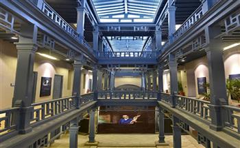 غدًا.. متحف نجيب محفوظ يختتم ورشة «السينما والأدب» بعرض فيلم «بين السماء والأرض»