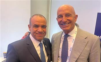 وزير الخارجية يبحث مع المبعوث الأمريكي إلى سوريا تعزيز التنسيق لدفع مسارات التهدئة والاستقرار في المنطقة