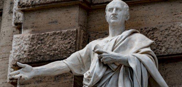 ذكرى وفاة «شيشرون».. الفيلسوف والخطيب الروماني