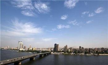 الأرصاد: غدًا طقس معتدل نهارًا بارد ليلًا والعظمى بالقاهرة 20