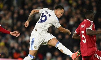 الدوري الإنجليزي.. ربع ساعة سلبية من مواجهة ليفربول وليدز يونايتد 