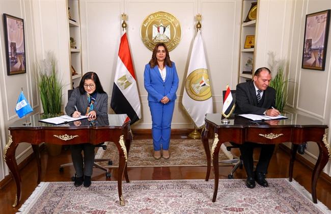 منال عوض يشهد توقيع خطة مشروع لتعزيز الصمود في مواجهة مخاطر المناخ بالمدن الحضرية