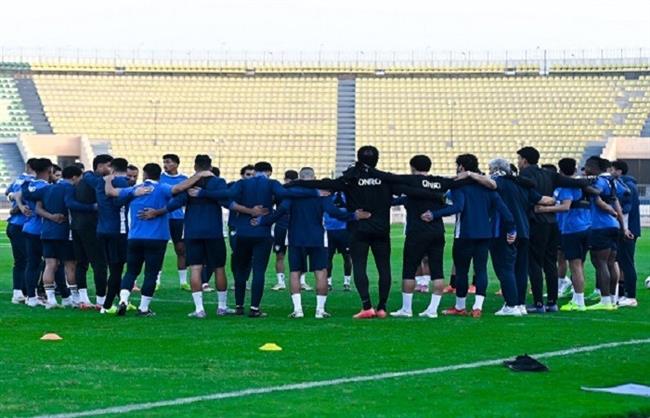 مران الزمالك.. عبدالرؤوف يجتمع باللاعبين قبل مواجهة كهرباء الاسماعيلية  