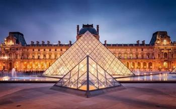 كارثة ثقافية.. تسرب مياه في متحف اللوفر يتلف 400 كتاب نادر بقسم الآثار المصرية