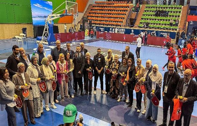  الأهلي يكرم قدامى كرة السلة على هامش منافسات بطولة إفريقيا للسيدات 