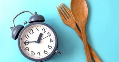 تناول الطعام في هذا التوقيت قبل النوم