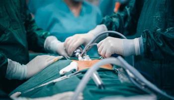 مات الطبيب ونجا المريض.. واقعة غريبة داخل غرفة عمليات في تركيا