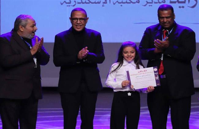«هجرة الماء» يحصد أفضل سينوغرافيا بمهرجان مصر الدولي لمسرح الطفل والعرائس