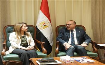 جبران يبحث مع خبيرة منظمة العمل الدولية الاستعدادات لإصدار الاستراتيجية الوطنية للسلامة والصحة المهنية