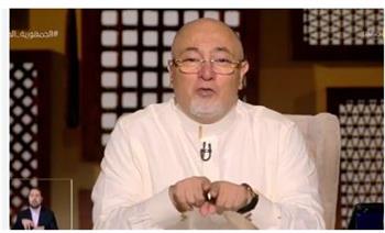 خالد الجندي يحذر من ترك الأبناء دون تربية دينية: "الشيخ مش هيصلّح 18 سنة في كلمتين"