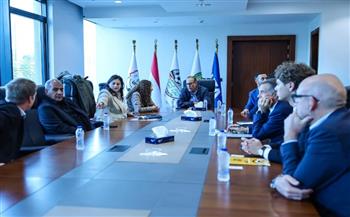 اتحاد الكرة يستقبل وفد السفارة الفرنسية في القاهرة