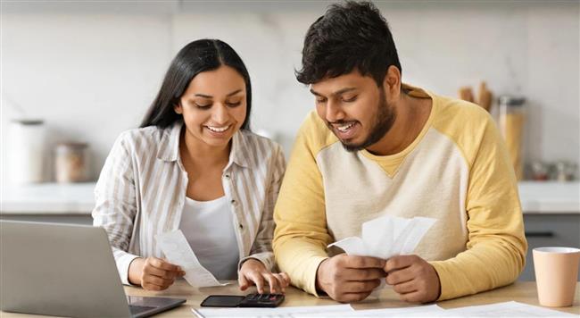 كيف تجعلين النقاش عن المال في الزواج مصدر تفاهم لا توتر؟